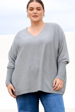 Pier Jumper - Oversized Batwing Knit Jumper in Grey><noscript><img width=