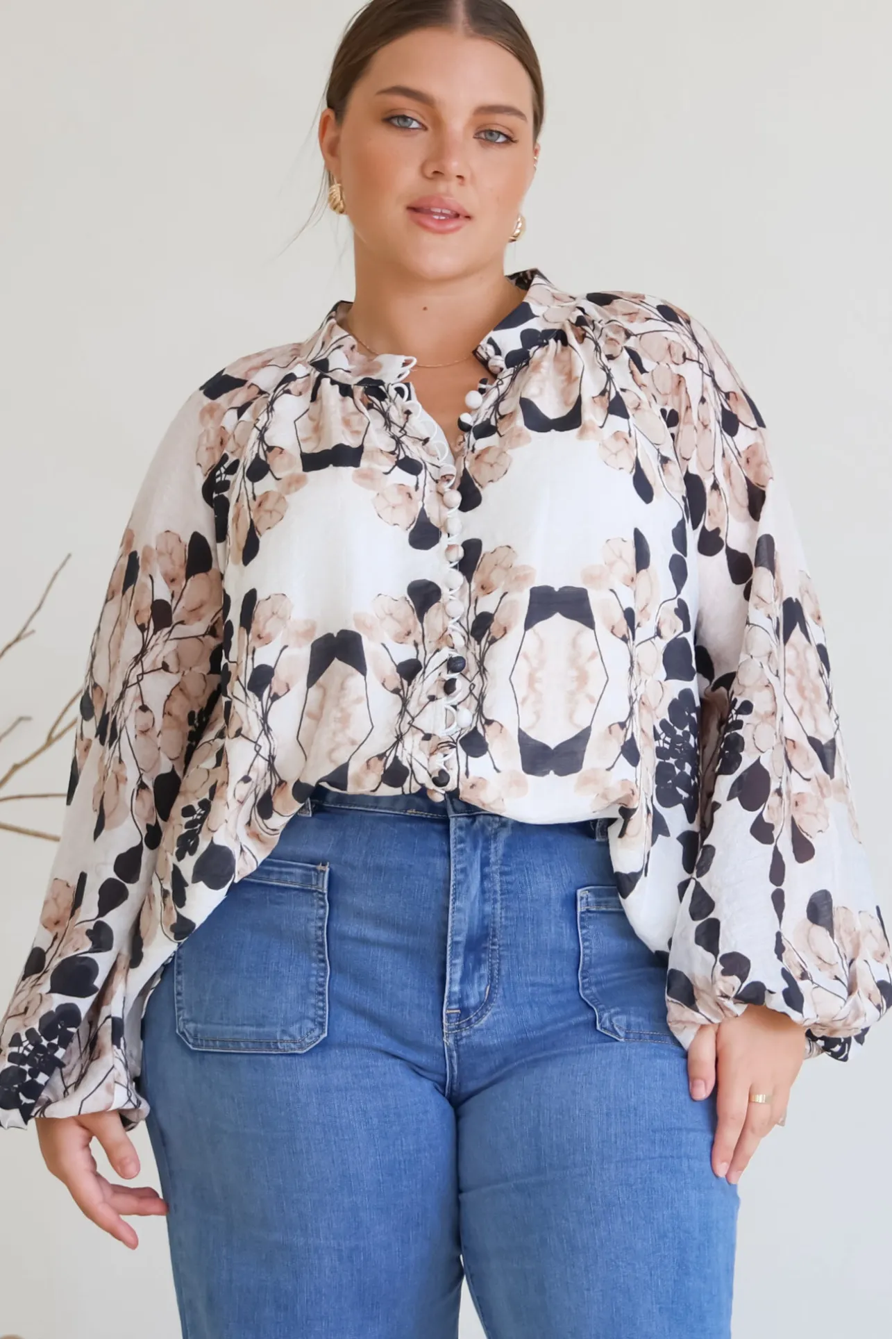 Portia Blouse - Button Down Lace Detail Shirt in Calea Beige Print>Salty Crush Hot