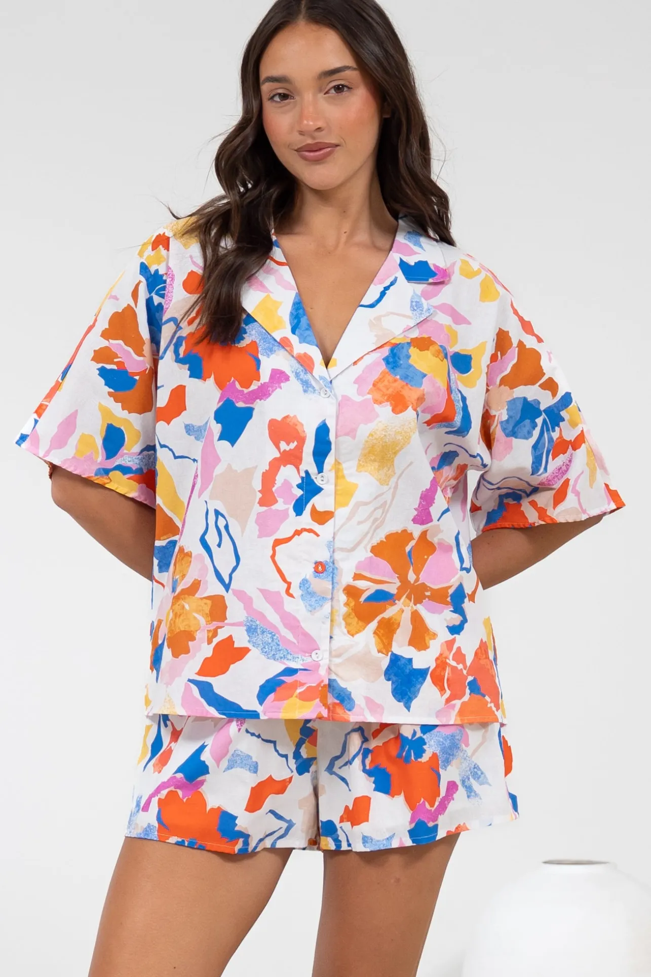 Remira Shirt - Collared Boxy Cut Short Sleeve Shirt in Isadora Print>Salty Crush Best