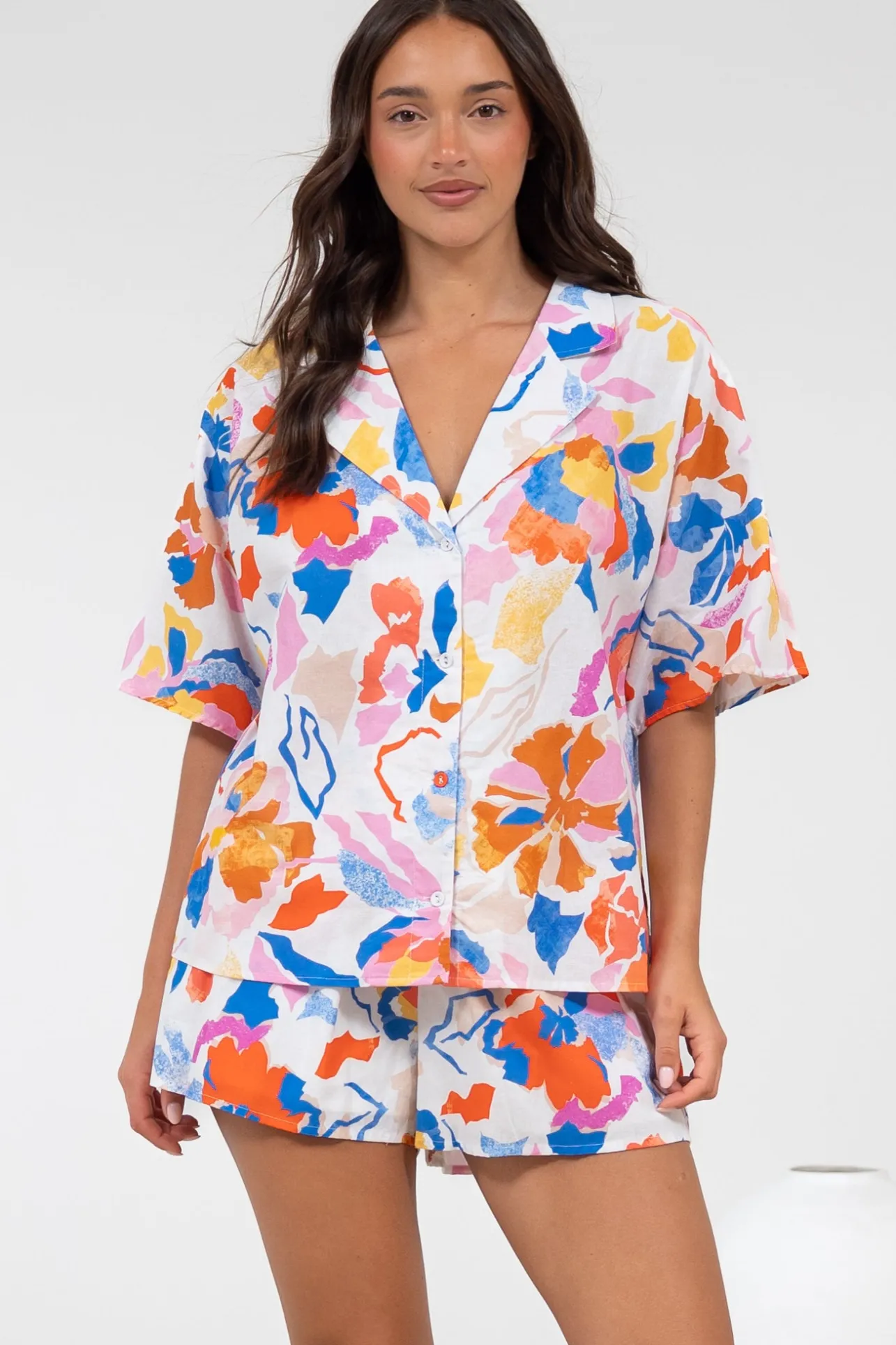 Remira Shirt - Collared Boxy Cut Short Sleeve Shirt in Isadora Print>Salty Crush Best