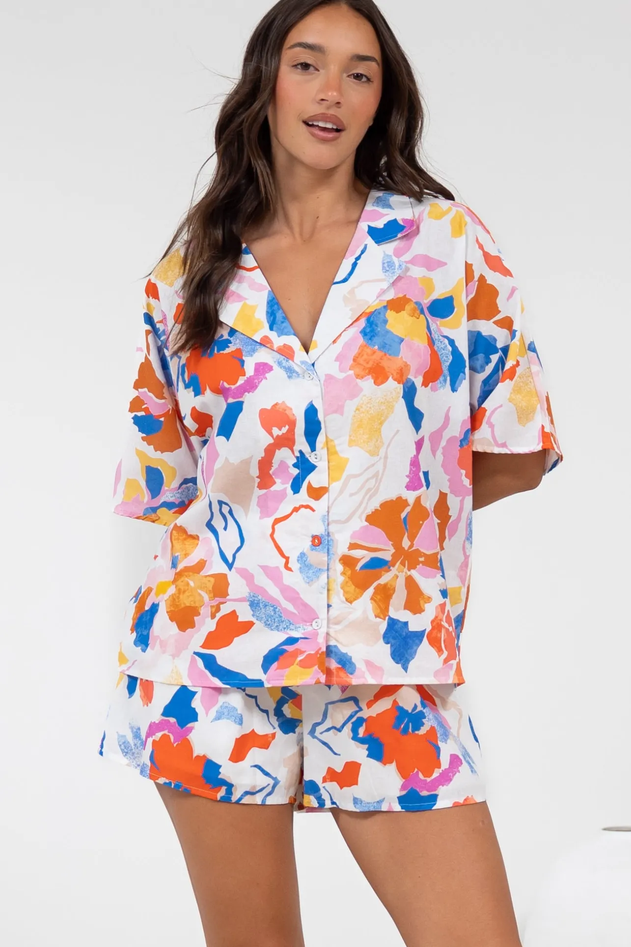 Remira Shirt - Collared Boxy Cut Short Sleeve Shirt in Isadora Print>Salty Crush Best