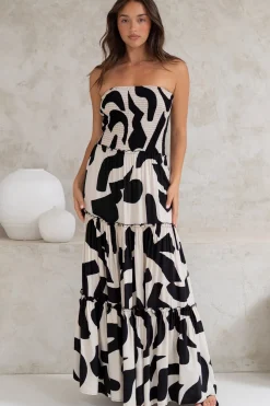 Rhea Maxi Dress - Strapless Ruffle Spliced Tiered Dress in Halsey Print>Salty Crush Sale