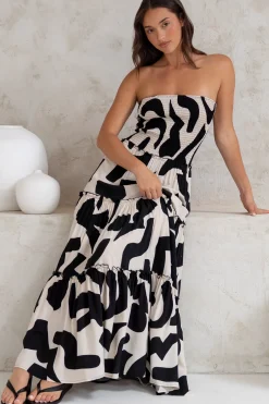 Rhea Maxi Dress - Strapless Ruffle Spliced Tiered Dress in Halsey Print>Salty Crush Sale