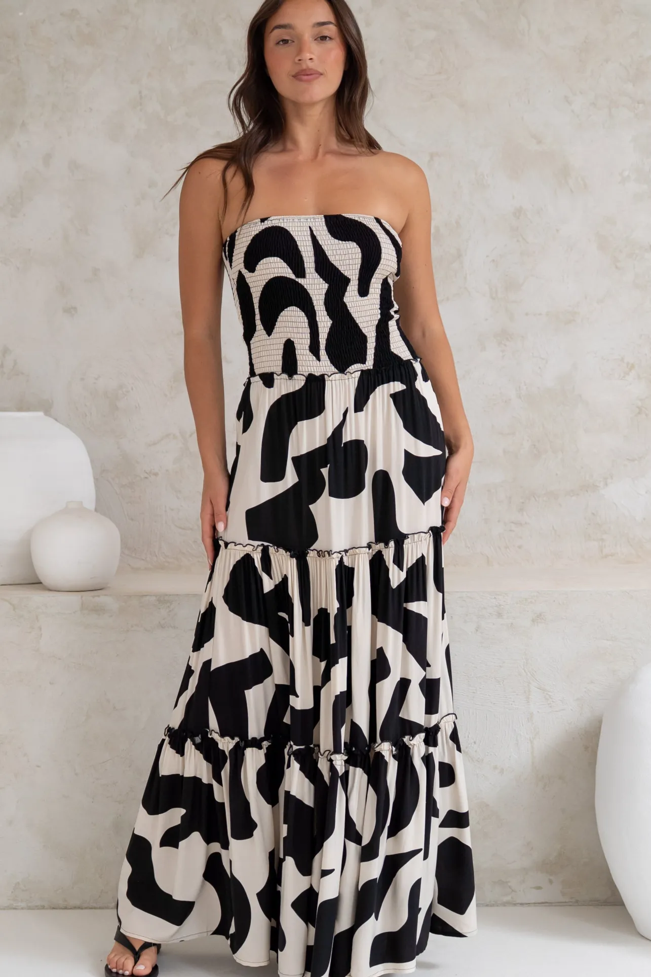 Rhea Maxi Dress - Strapless Ruffle Spliced Tiered Dress in Halsey Print>Salty Crush Sale