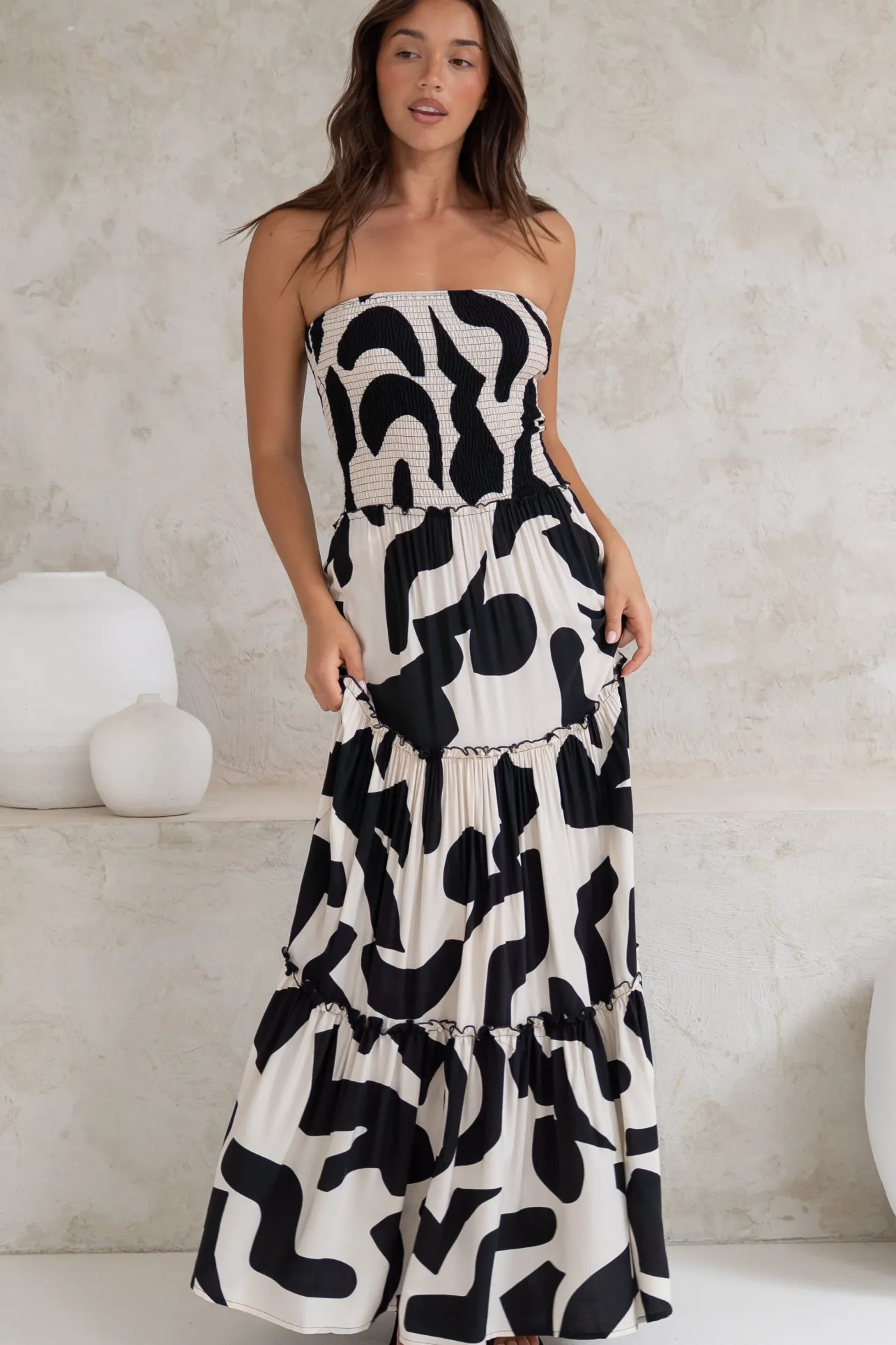 Rhea Maxi Dress - Strapless Ruffle Spliced Tiered Dress in Halsey Print>Salty Crush Sale