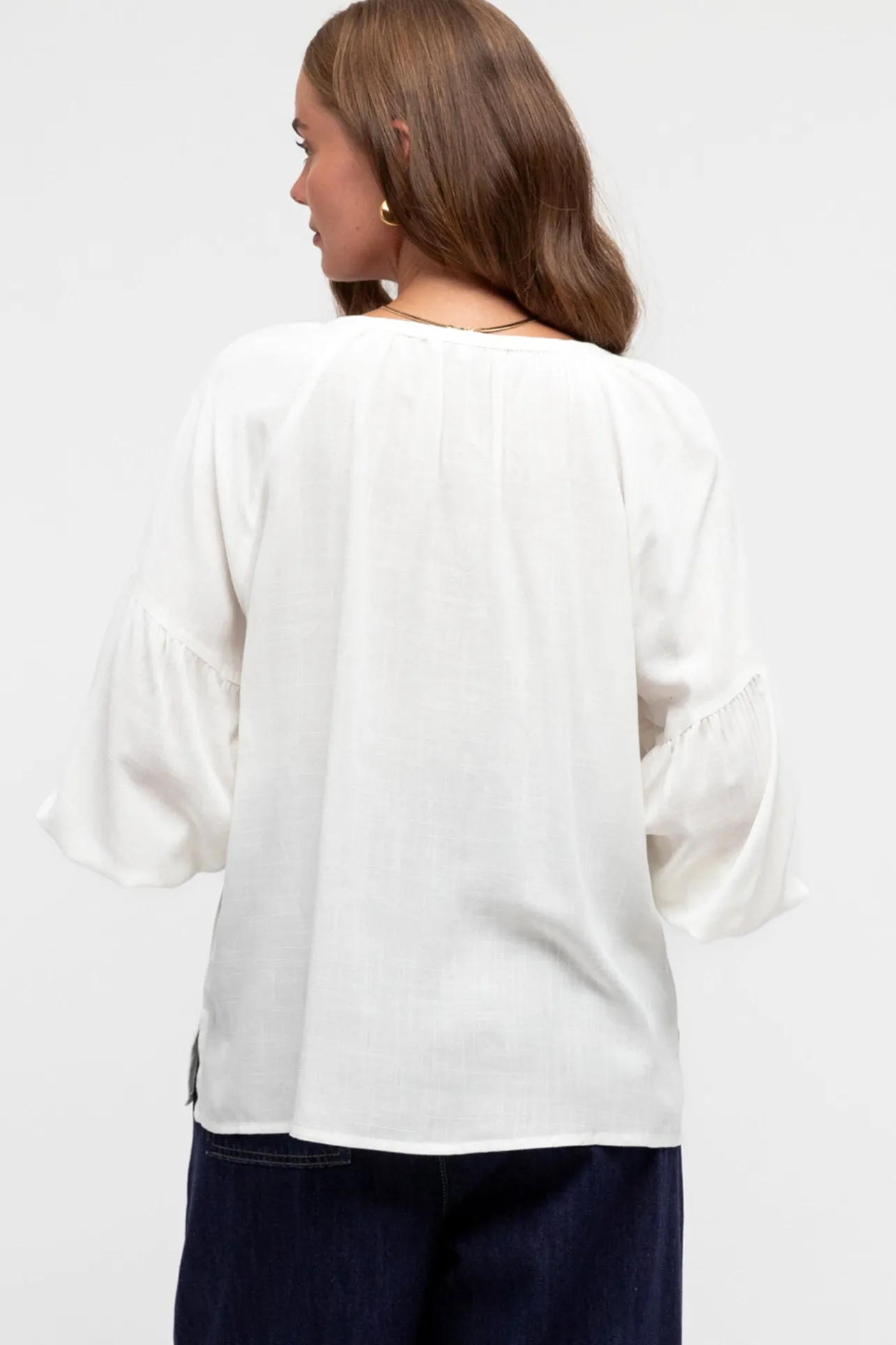 Rory Blouse - Pull Over Balloon Sleeve Embroidered Smock in Winslie Print Ivory>Salty Crush New