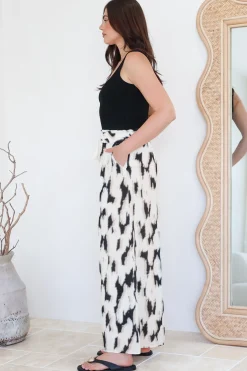 Rueben Pants - High Waisted Lined Wide Leg Pants with Pockets in Whisper Print><noscript><img width=