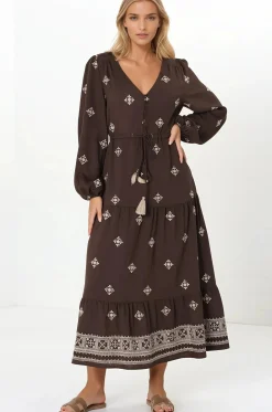 Rylie Maxi Dress - Embroidered Long Sleeve Dress with Pull Tie Waist in Vesper Print Brown><noscript><img width=