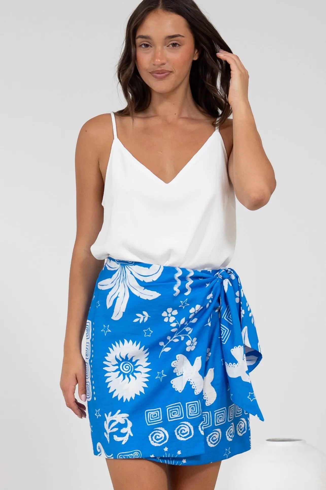 Sassi Mini Skirt - High Waisted Skirt with Wrap Belt in Aurie Print>Salty Crush