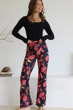 Scarlett Pants - High Waisted Flare Pants In Valerie Print><noscript><img width=