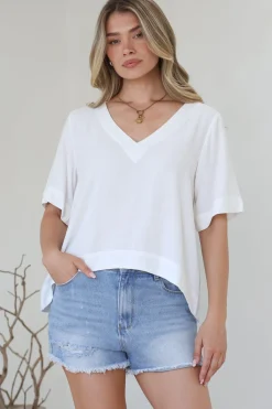 Shandy Top - V-Neck Boxy High Low Top with Short Sleeves in White><noscript><img width=