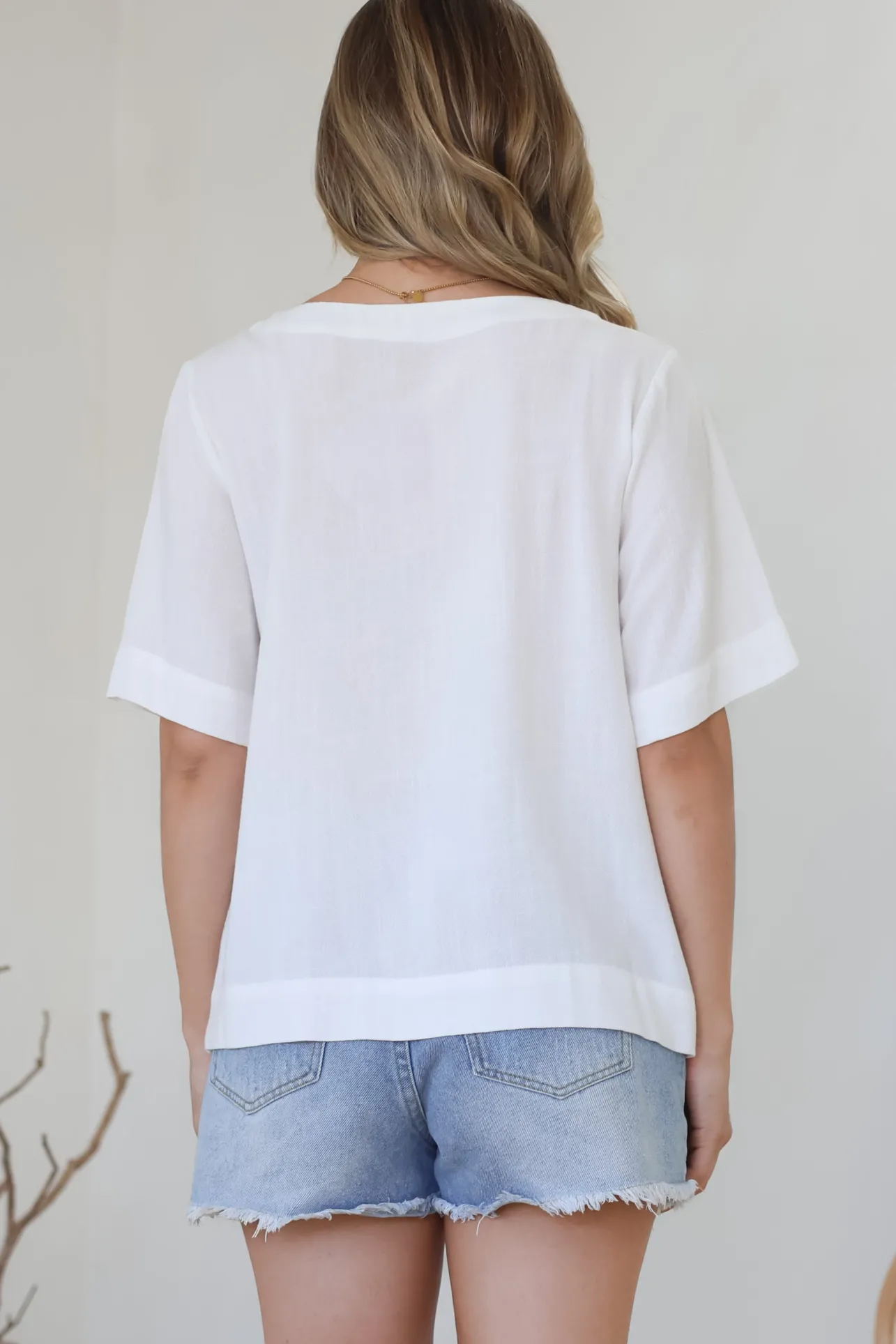 Shandy Top - V-Neck Boxy High Low Top with Short Sleeves in White>Salty Crush Discount