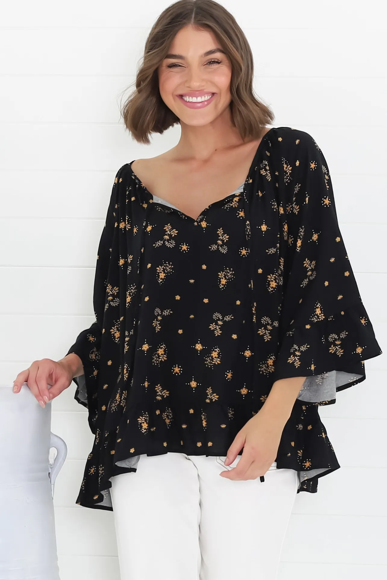 Shilo Top - V-Neck Smock Top with 3/4 Flute Sleeves in Melany Print Black>Salty Crush