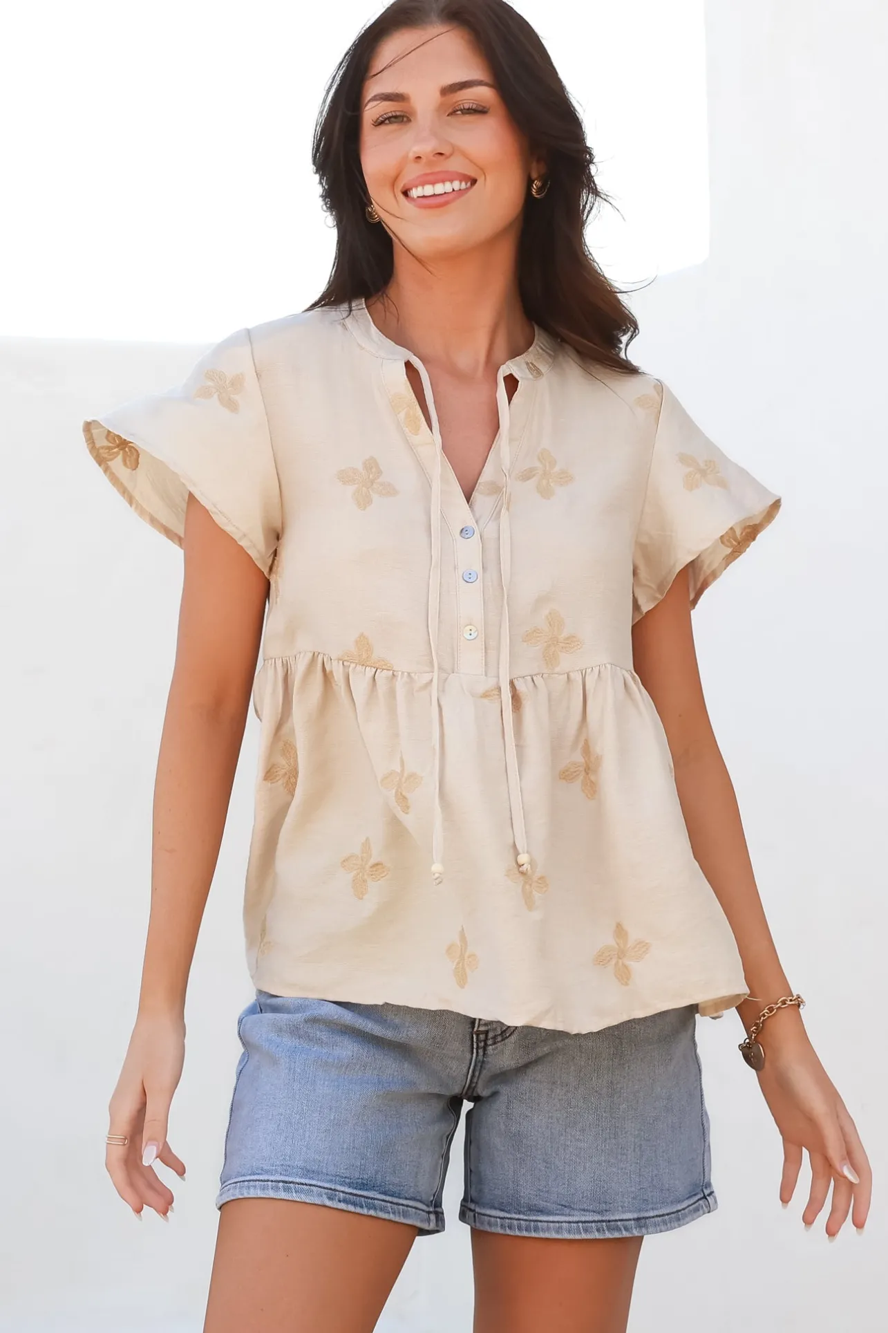 Siempre Top - Mandarin Collar Peplum Hem Top in Gigi Print Beige>Salty Crush Sale