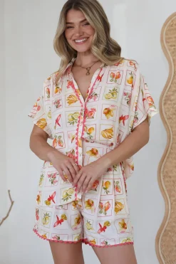 Stacy Shirt - Collared Button Down High-Low Shirt in Dahlar Print>Salty Crush Sale