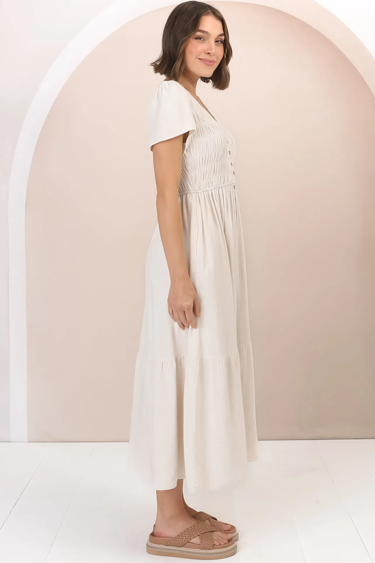 Stephan Midi Dress - Cap Sleeve Tortoiseshell Button-Down Tiered Dress in Cream>Salty Crush Discount