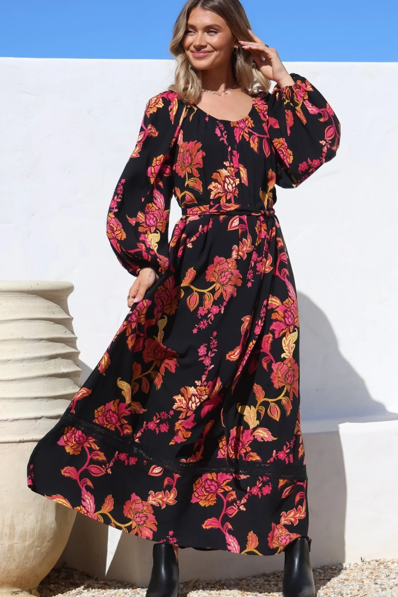Tai Maxi Dress - On or Off Shoulder Dress with Matching Belt in Valerie Print>Salty Crush Outlet