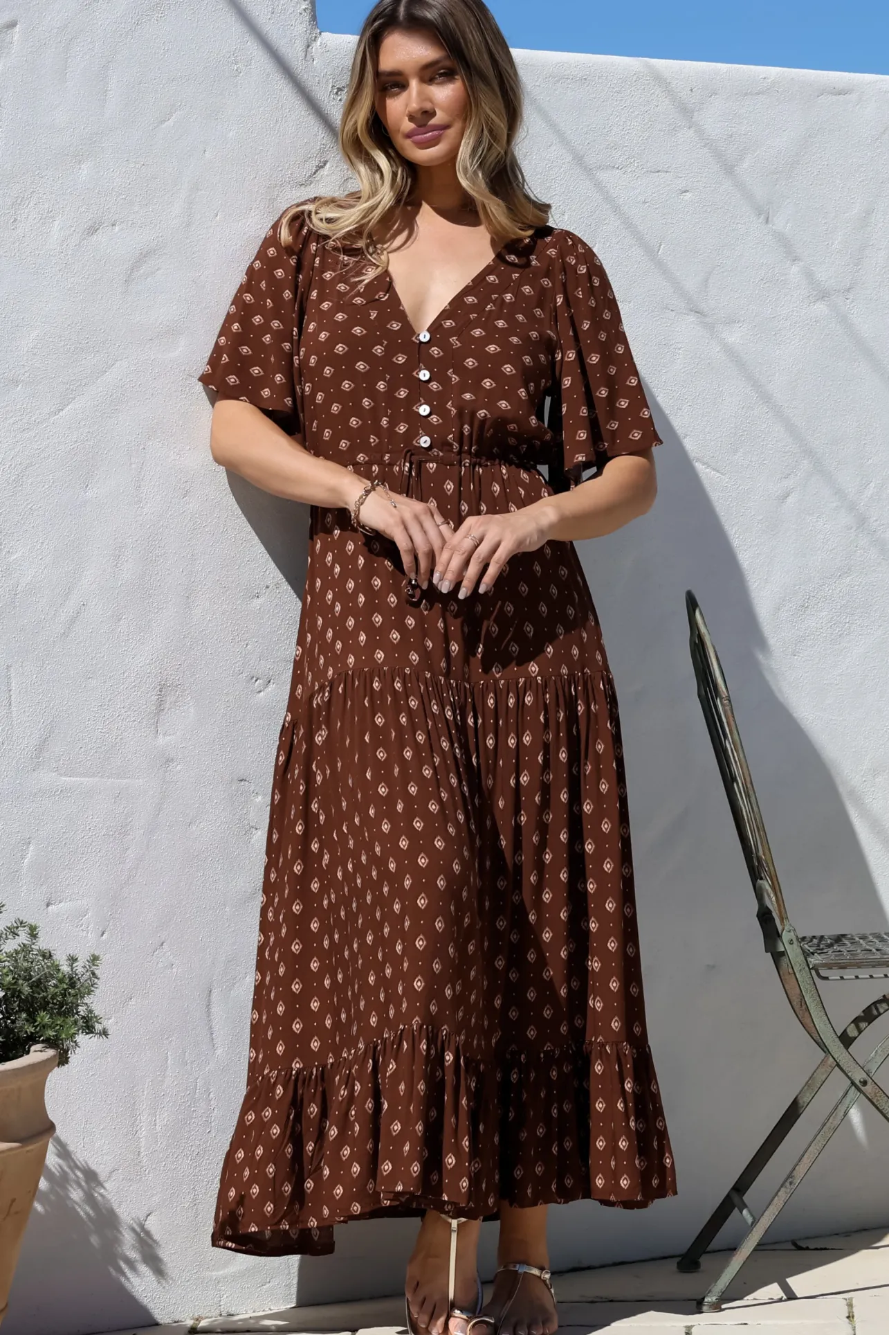 Tassia Maxi Dress - Buttoned Bodice Pull Tie Waist Dress in Kendy Print>Salty Crush
