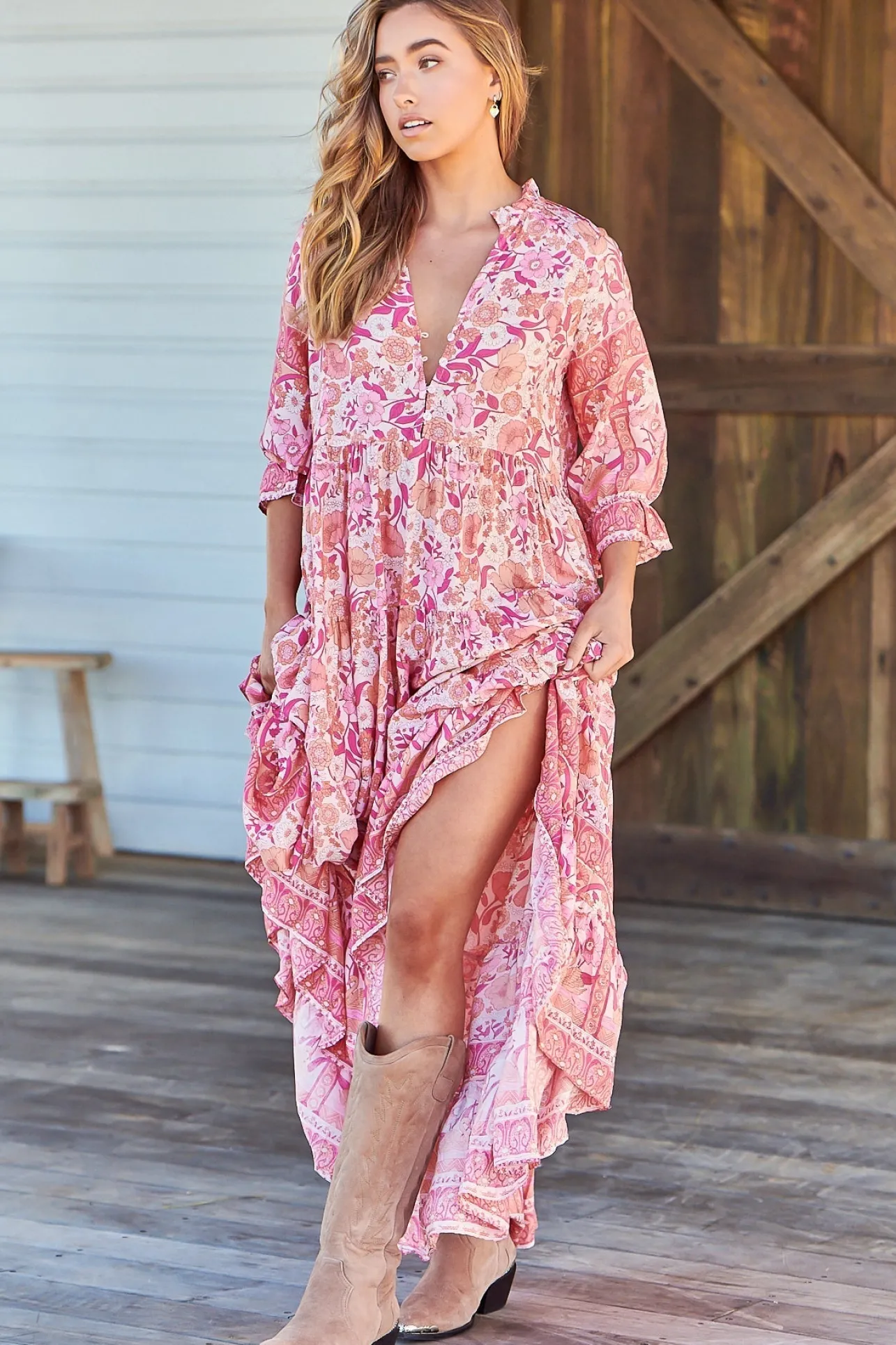 Tillie Maxi Dress - Relaxed Style with V Neckline Dress in Leena Print>Jaase