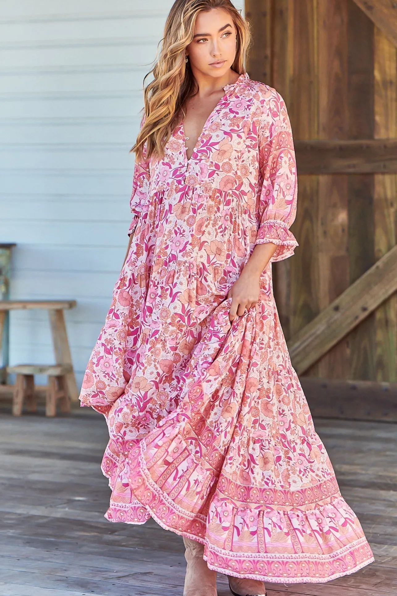 Tillie Maxi Dress - Relaxed Style with V Neckline Dress in Leena Print>Jaase