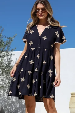 Wilma Mini Dress - Bermuda Collar Button Down Dress with Cap Sleeves in Gigi Print Navy><noscript><img width=