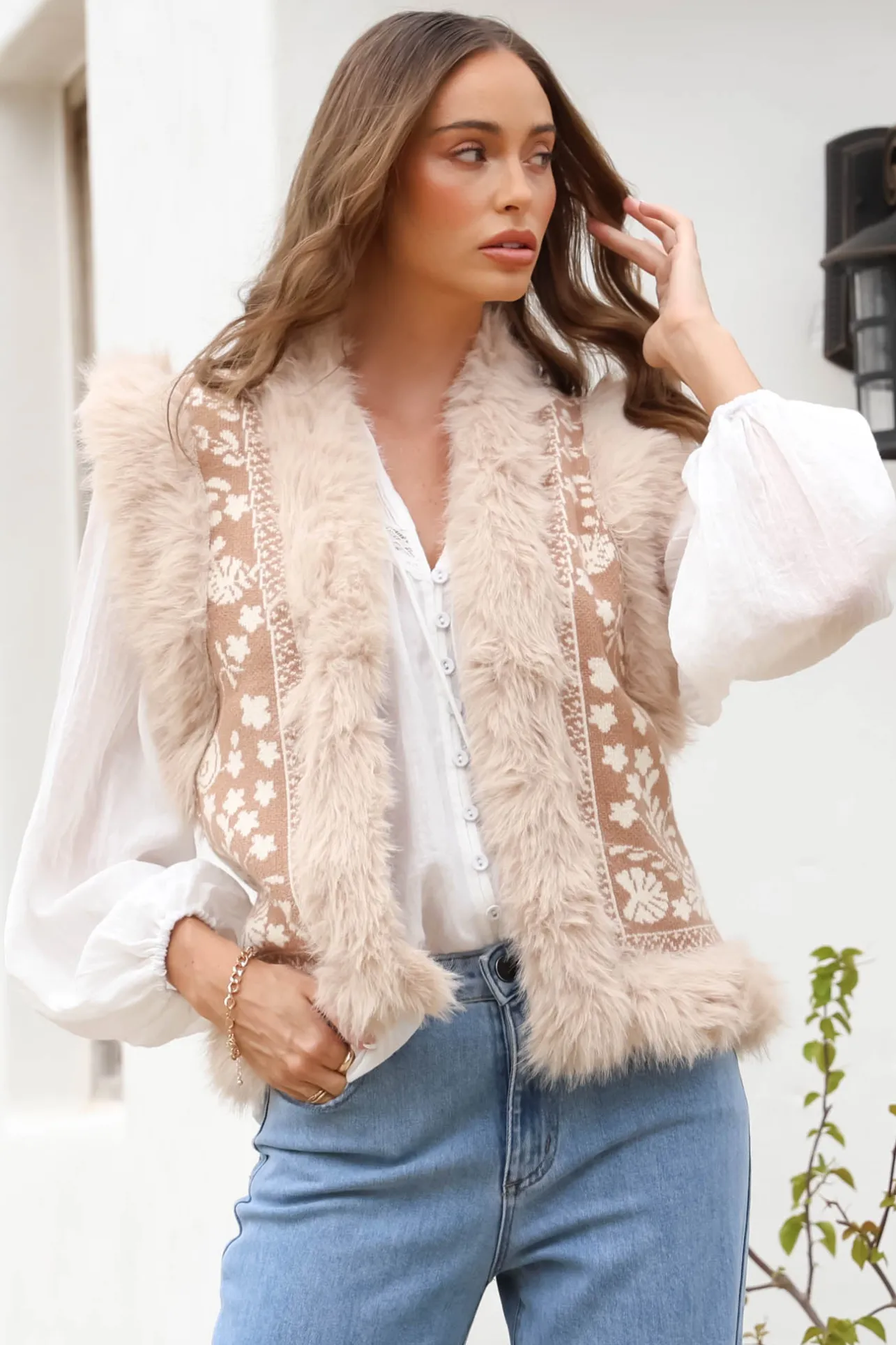 Wolfe Knit Vest - Faux Fur Trim Open Vest in Camel>Salty Crush Sale