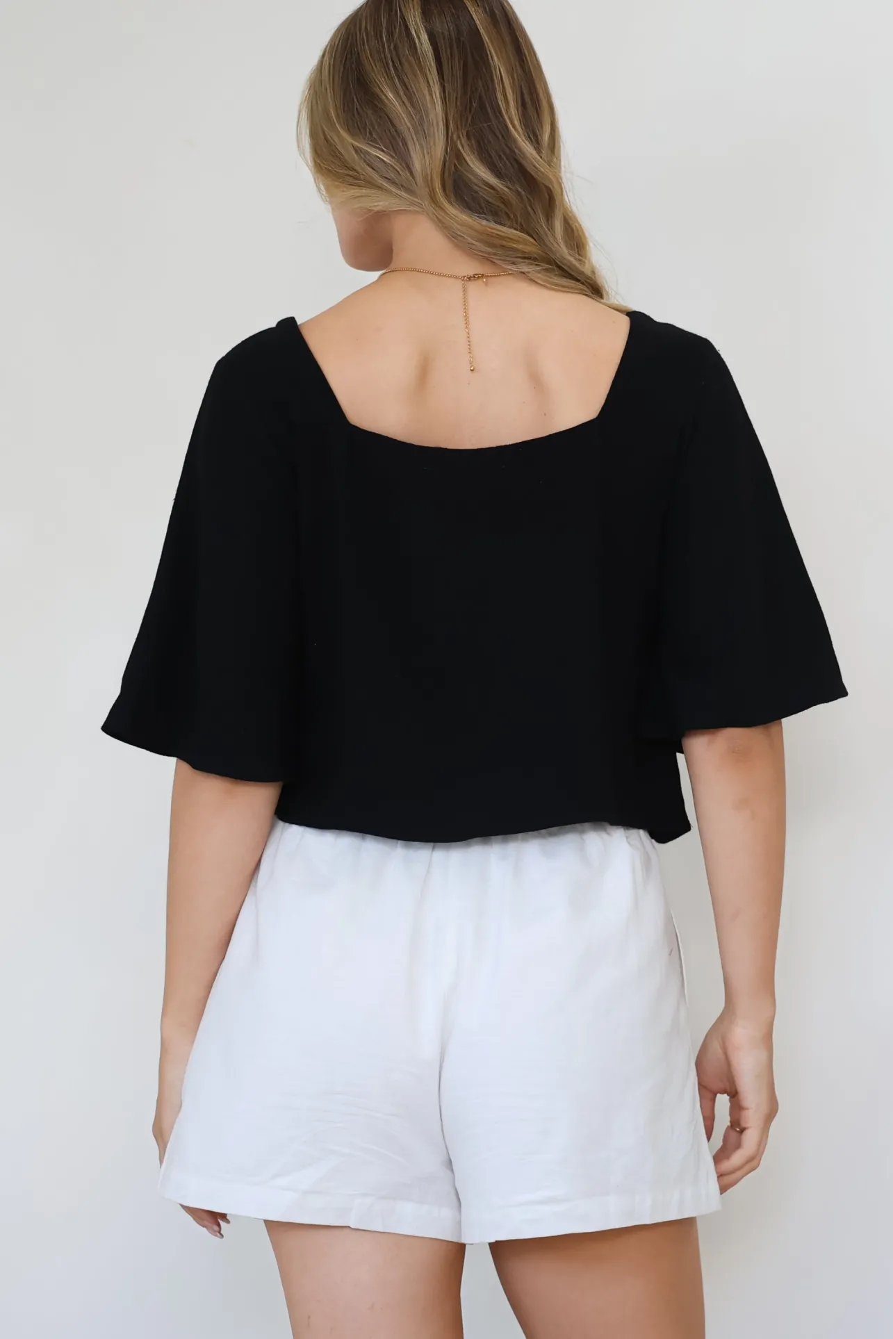 Zali Top - Square Neckline Crop with Short Airy Sleeves in Black>Salty Crush