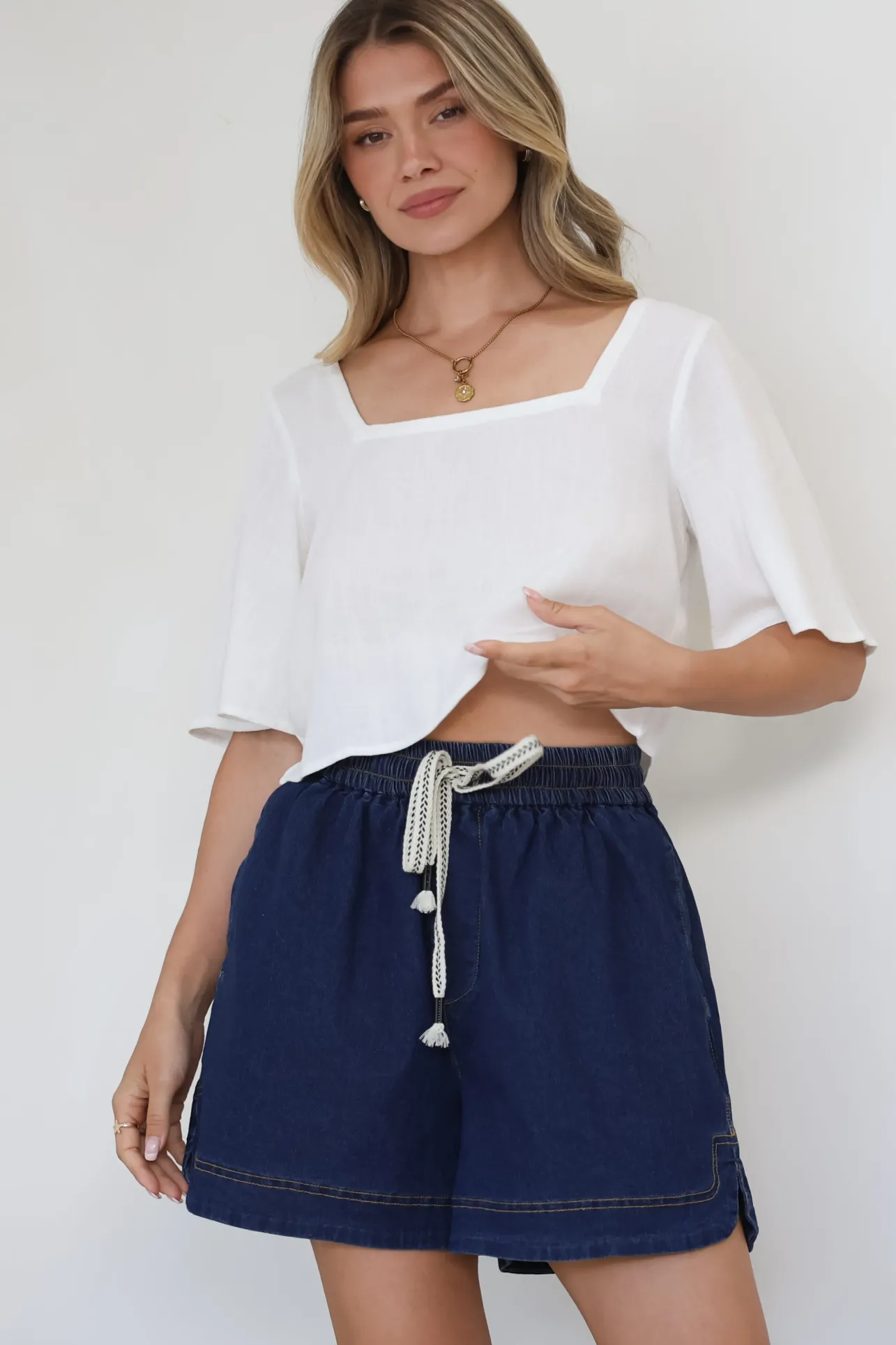 Zali Top - Square Neckline Crop with Short Airy Sleeves in White>Salty Crush