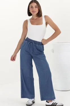 Zeke Jeans - Elasticated Waist Wide Leg Jeans in Medium Wash Denim><noscript><img width=